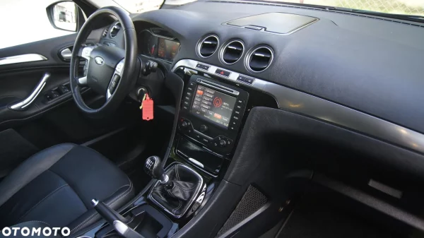 Ford S-Max 1.6 T Titanium - obrazek 2