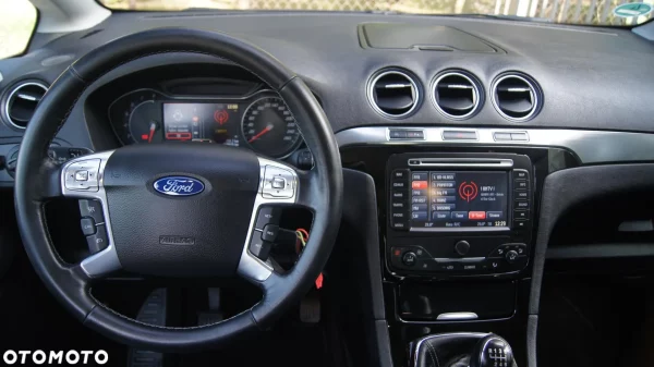 Ford S-Max 1.6 T Titanium - obrazek 5