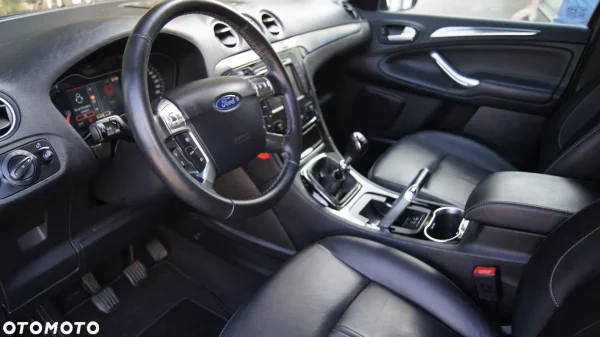Ford S-Max 1.6 T Titanium - obrazek 19