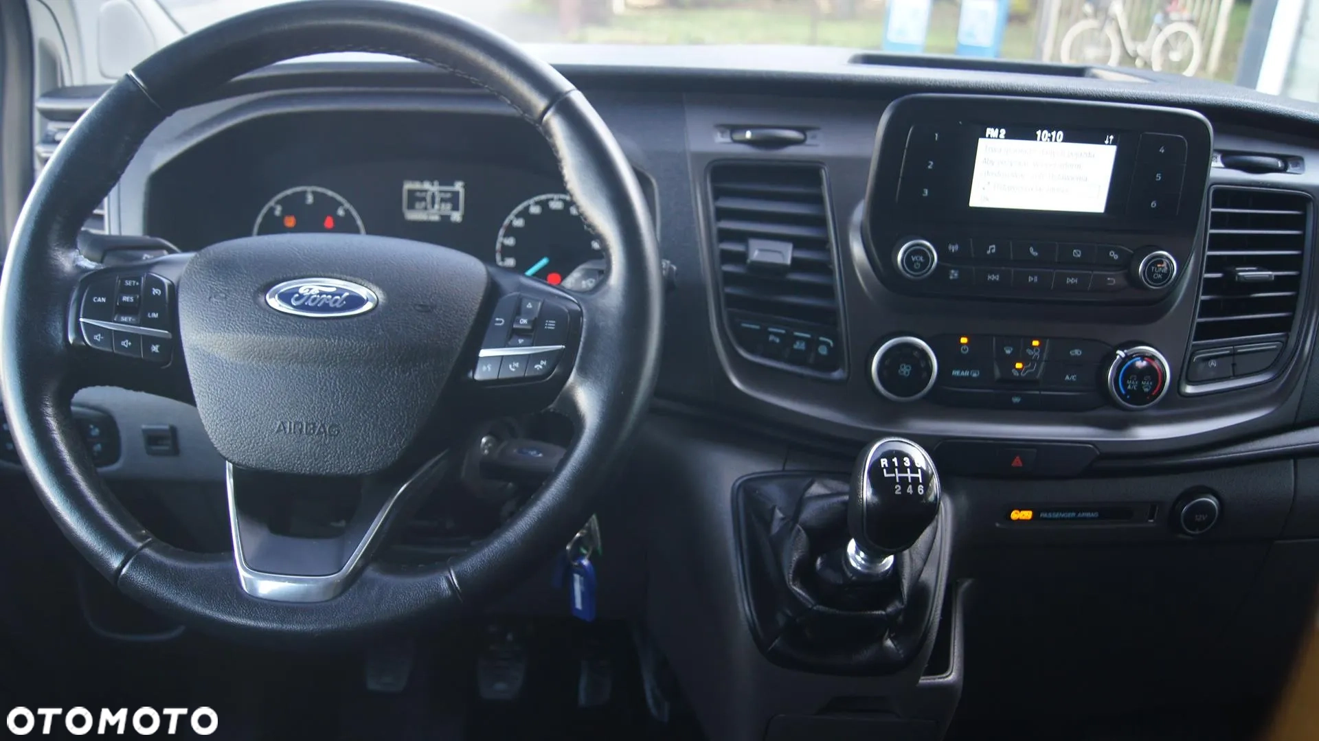 Ford Transit Custom Kombi 340 L2H2 Trend - obrazek 9