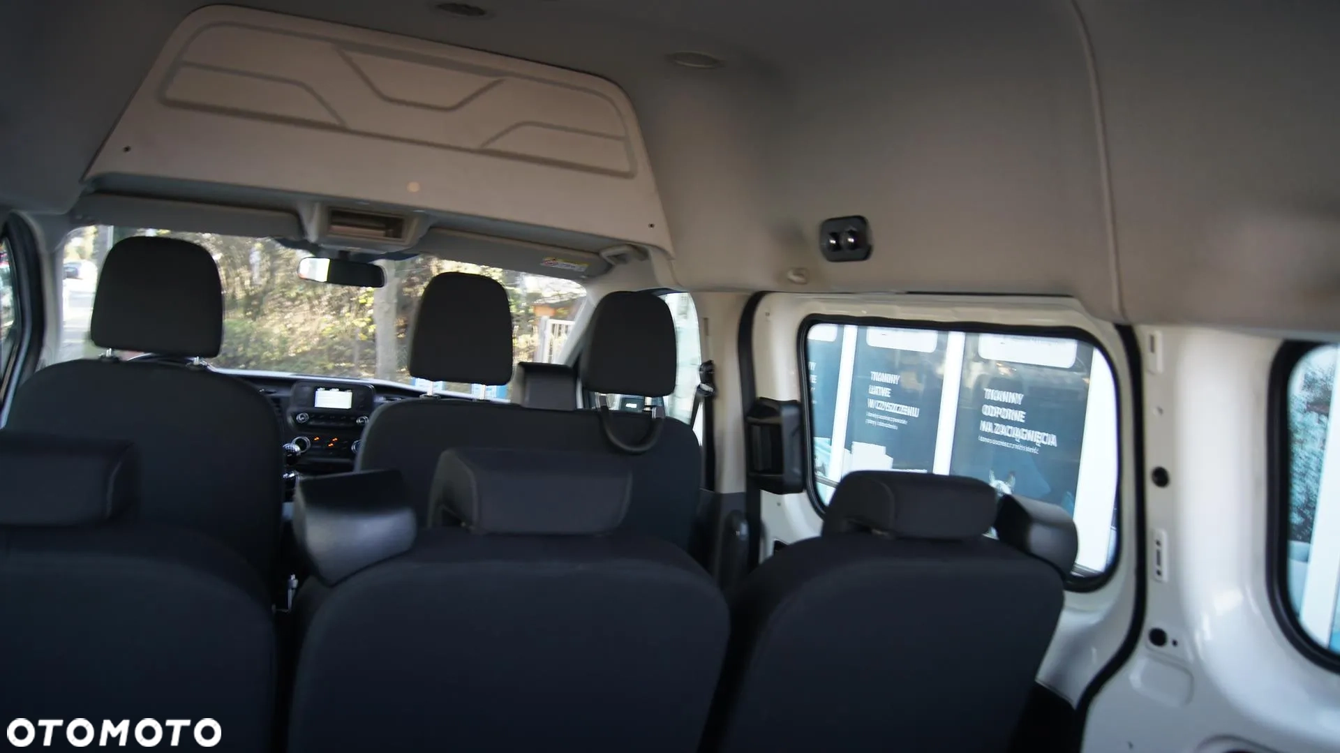 Ford Transit Custom Kombi 340 L2H2 Trend - obrazek 15