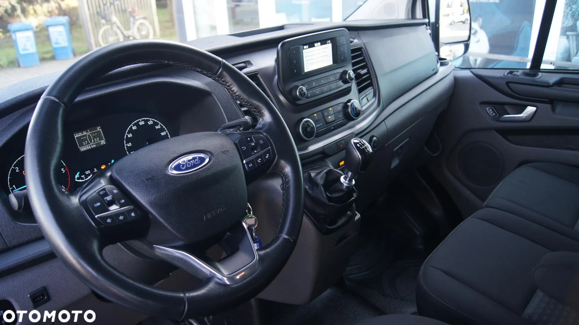 Ford Transit Custom Kombi 340 L2H2 Trend - obrazek 4