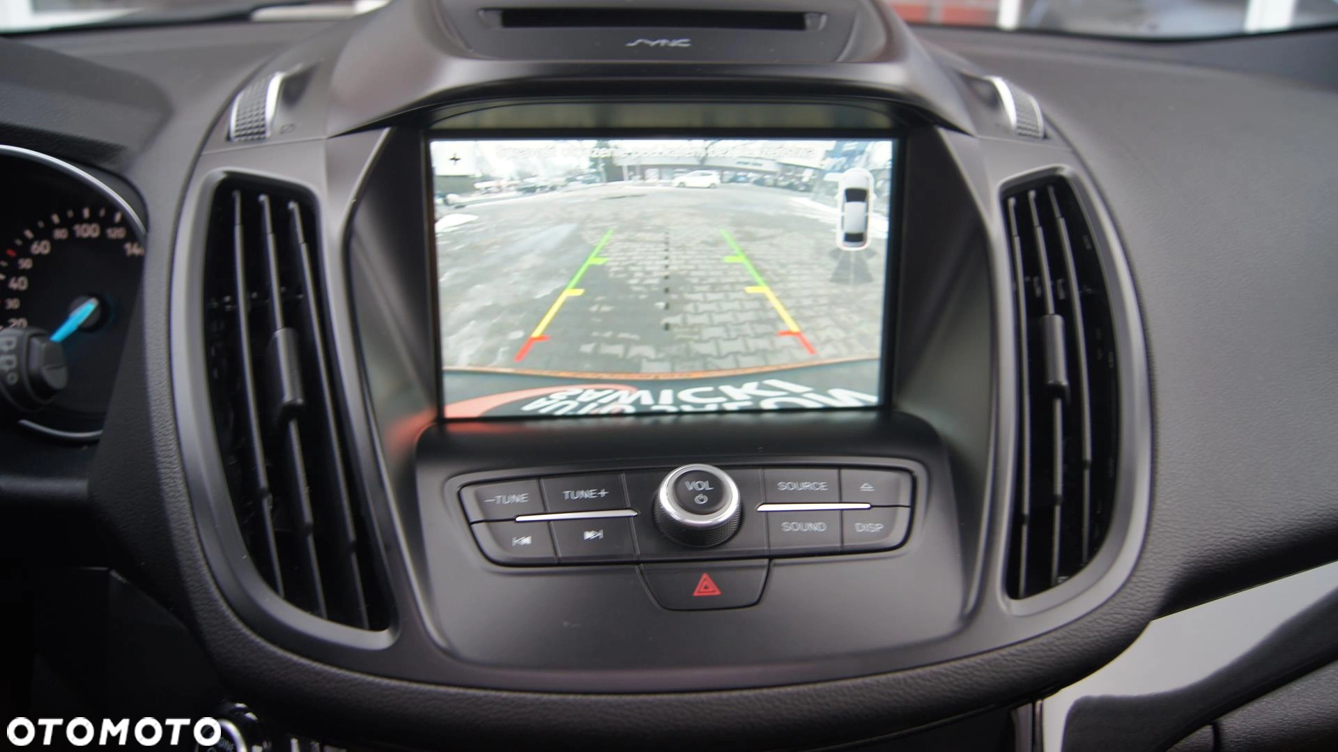 Ford Kuga 1.5 EcoBoost AWD ST-Line ASS - 2018 - obrazek 16