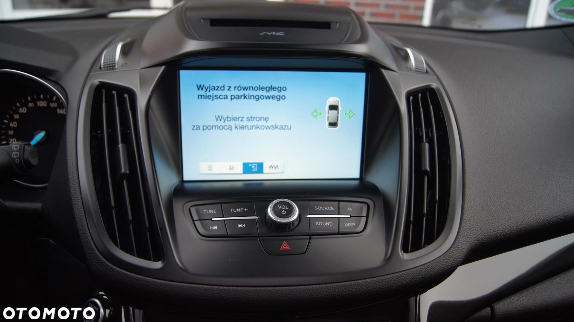 Ford Kuga 1.5 EcoBoost AWD ST-Line ASS - 2018 - obrazek 17