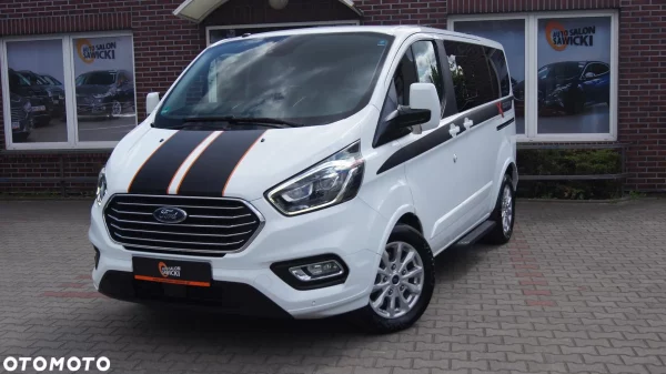Ford Tourneo Custom 2.0 EcoBlue L1 Titanium SelectShift - obrazek 13