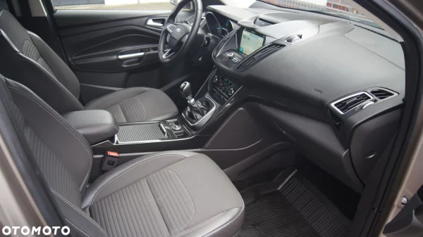Ford Kuga 1.5 EcoBoost FWD Titanium ASS - obrazek 14