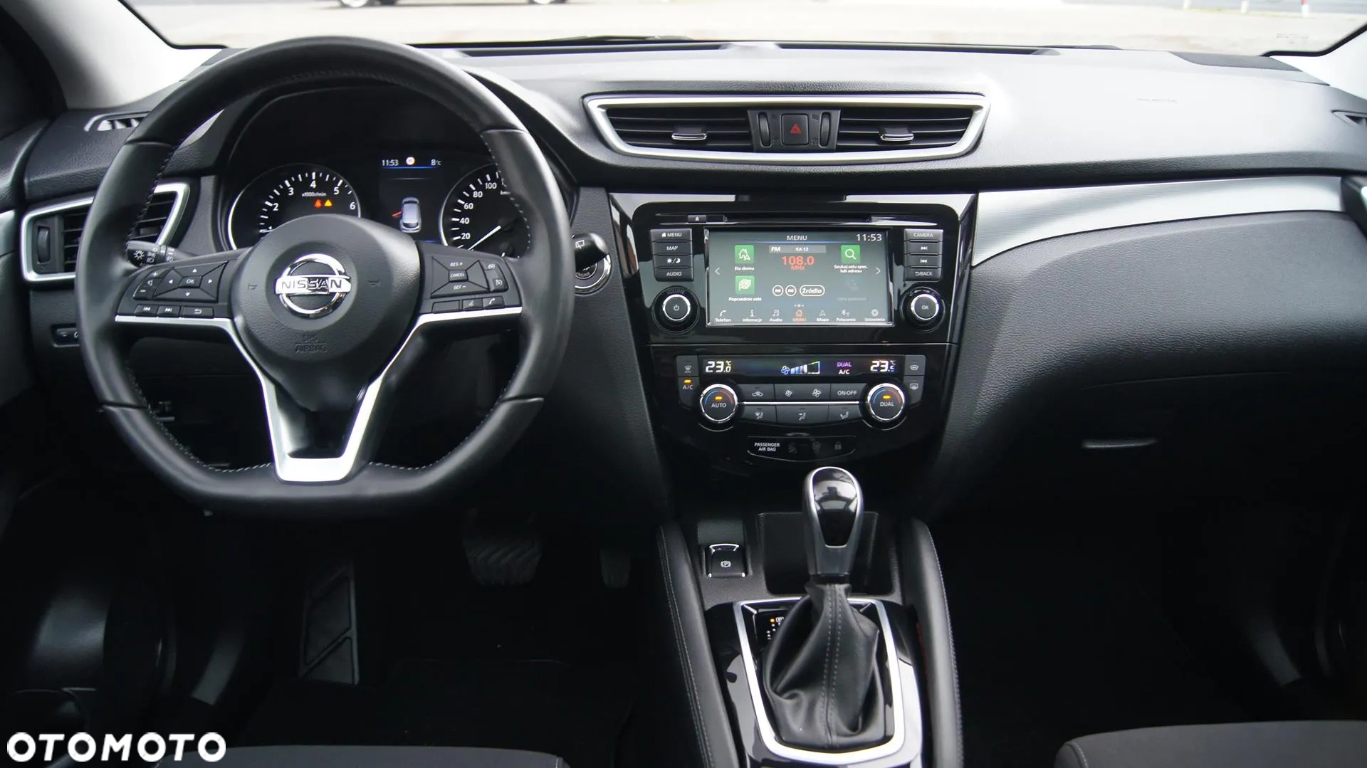 Nissan Qashqai 1.3 DIG-T Tekna DCT - obrazek 7