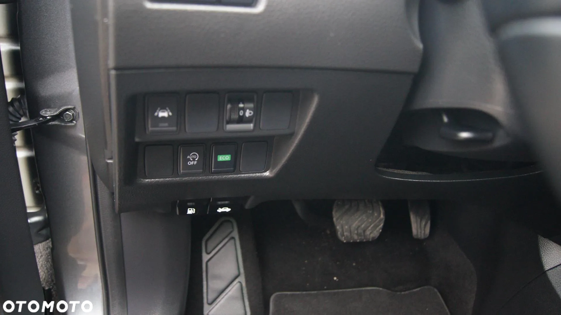 Nissan Qashqai 1.3 DIG-T Tekna DCT - obrazek 15