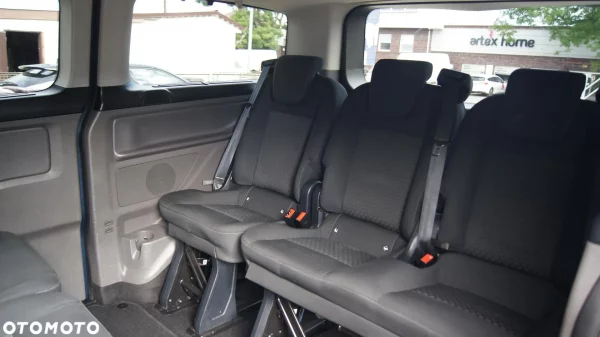 Ford Tourneo Custom 2.0 EcoBlue L1 Titanium SelectShift - 2020 - obrazek 2