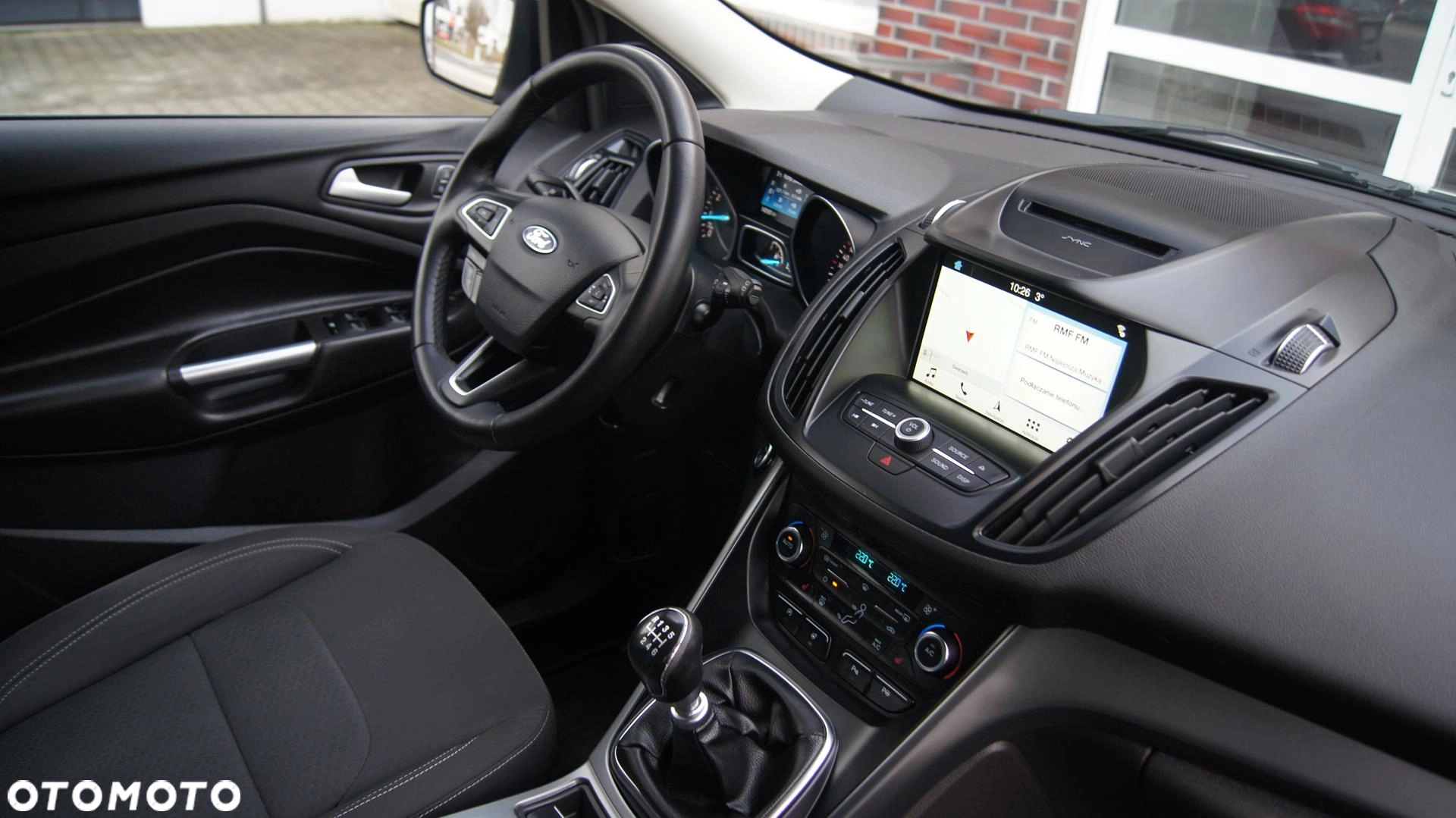 Ford Kuga 1.5 EcoBoost FWD Titanium ASS MMT6 - obrazek 5