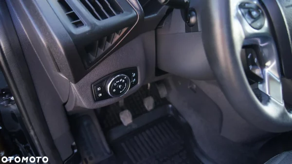 Ford Tourneo Connect 1.6 TDCi Titanium - obrazek 11