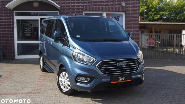 Ford Tourneo Custom 2.0 EcoBlue L1 Titanium SelectShift - 2020 - obrazek 16