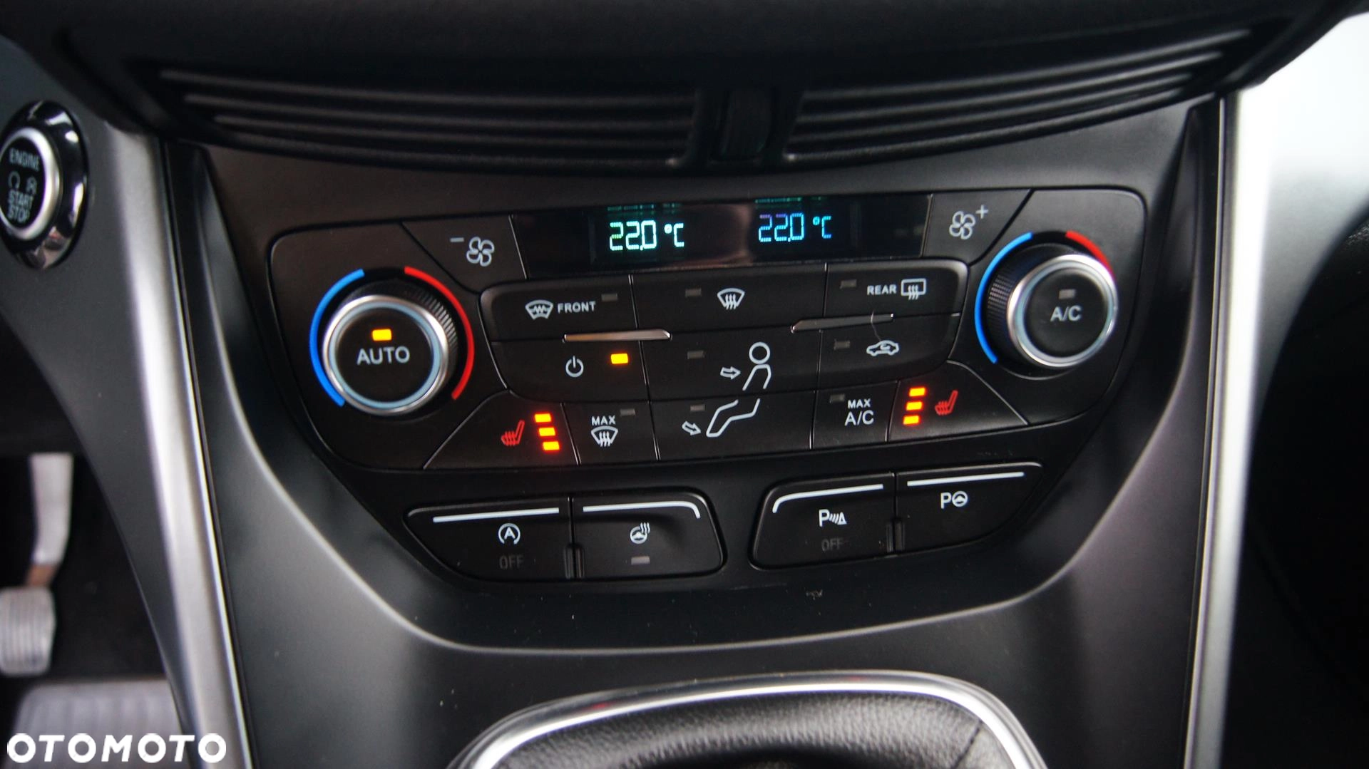 Ford Kuga 1.5 EcoBoost FWD Titanium ASS MMT6 - obrazek 12