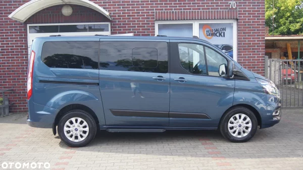 Ford Tourneo Custom 2.0 EcoBlue L1 Titanium SelectShift - 2020 - obrazek 17