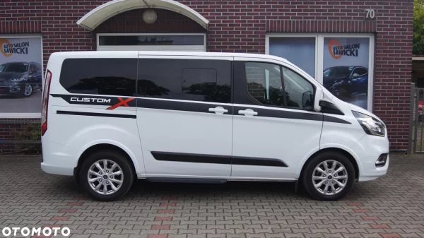 Ford Tourneo Custom 2.0 EcoBlue L1 Sport SelectShift - obrazek 17