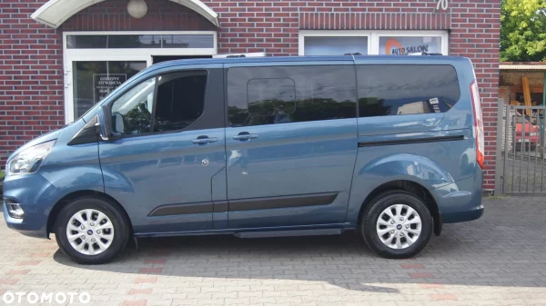 Ford Tourneo Custom 2.0 EcoBlue L1 Titanium SelectShift - 2020 - obrazek 18