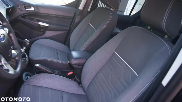 Ford Tourneo Connect 1.6 TDCi Titanium - obrazek 2