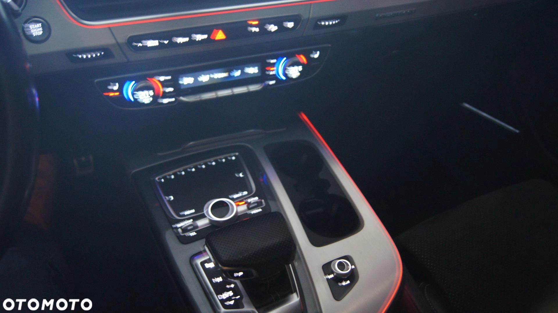 Audi Q7 3.0 TDI Quattro Tiptronic - obrazek 7