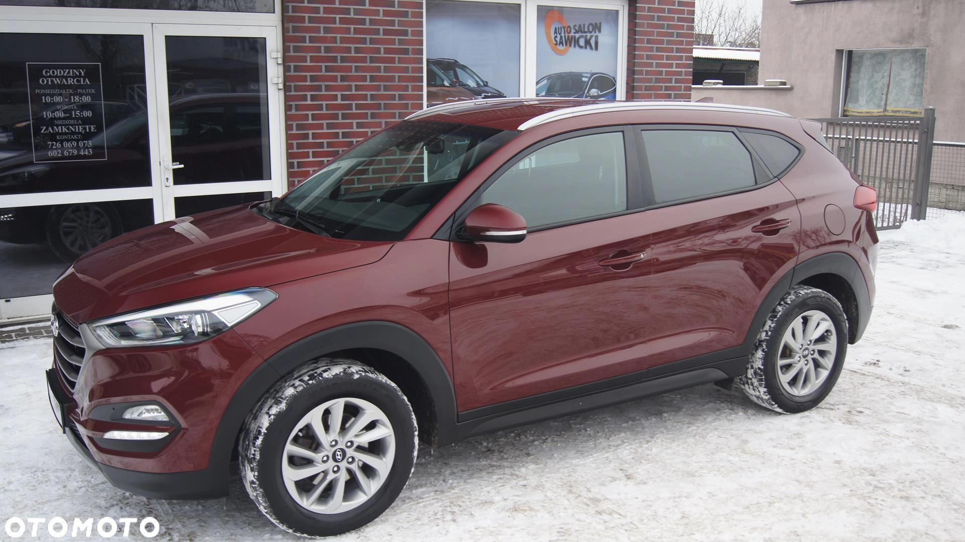 Hyundai Tucson 1.6 Turbo 4WD Premium - obrazek 25