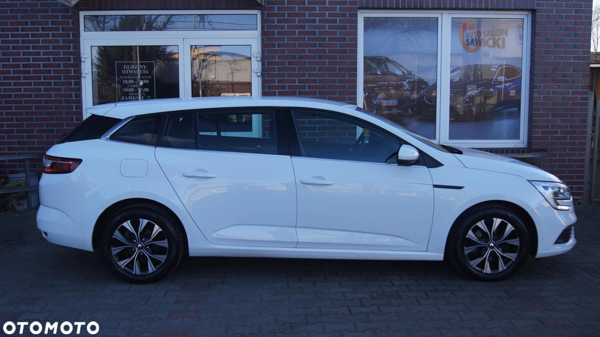 Renault Megane 1.2 Energy TCe Limited - obrazek 17