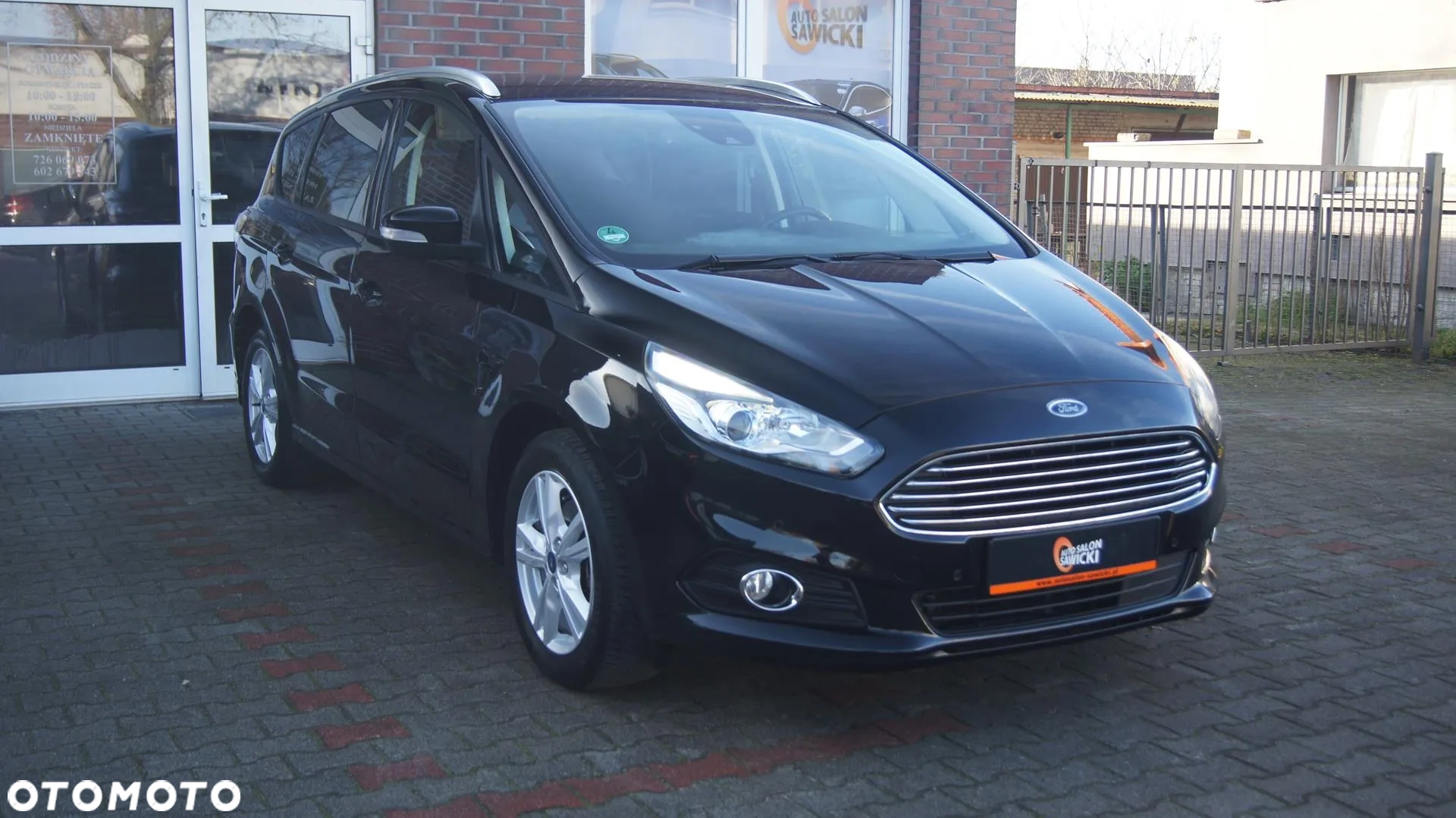 Ford S-Max 1.5 EcoBoost Titanium 2019 rok - obrazek 14