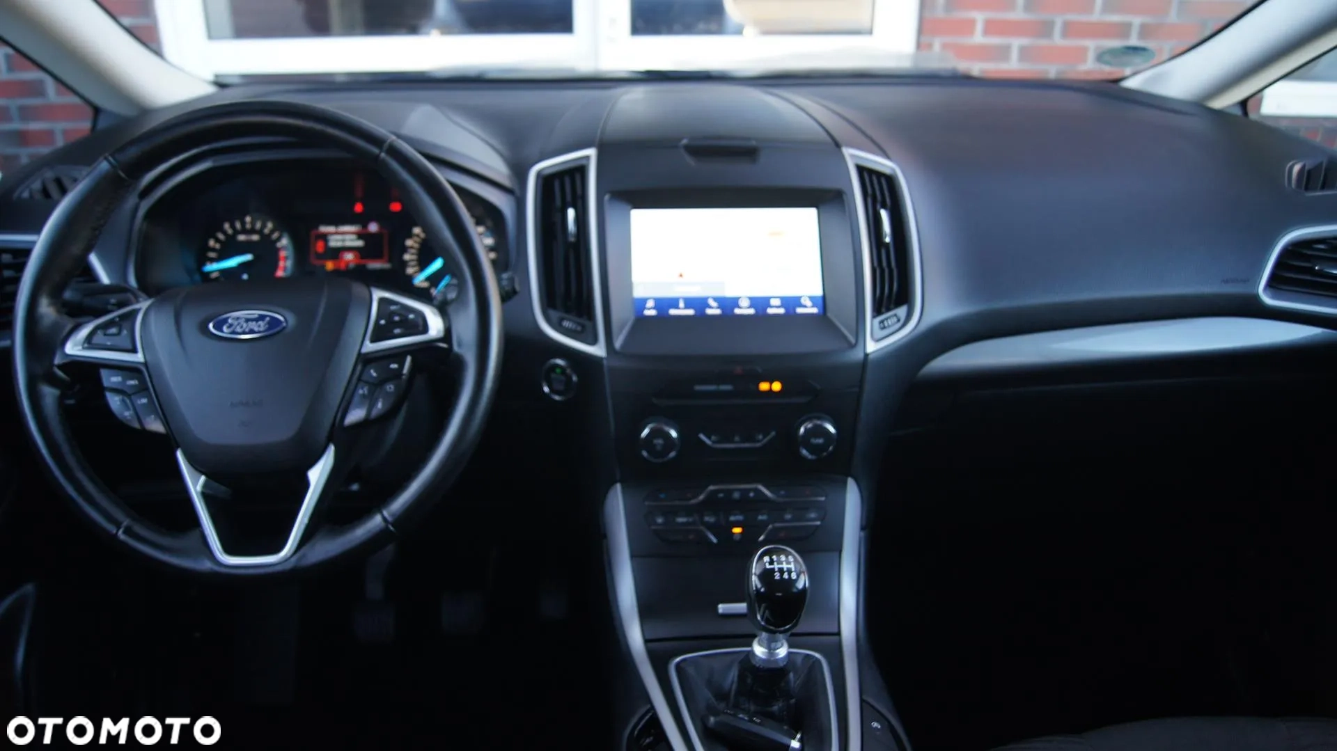 Ford S-Max 1.5 EcoBoost Titanium 2019 rok - obrazek 7