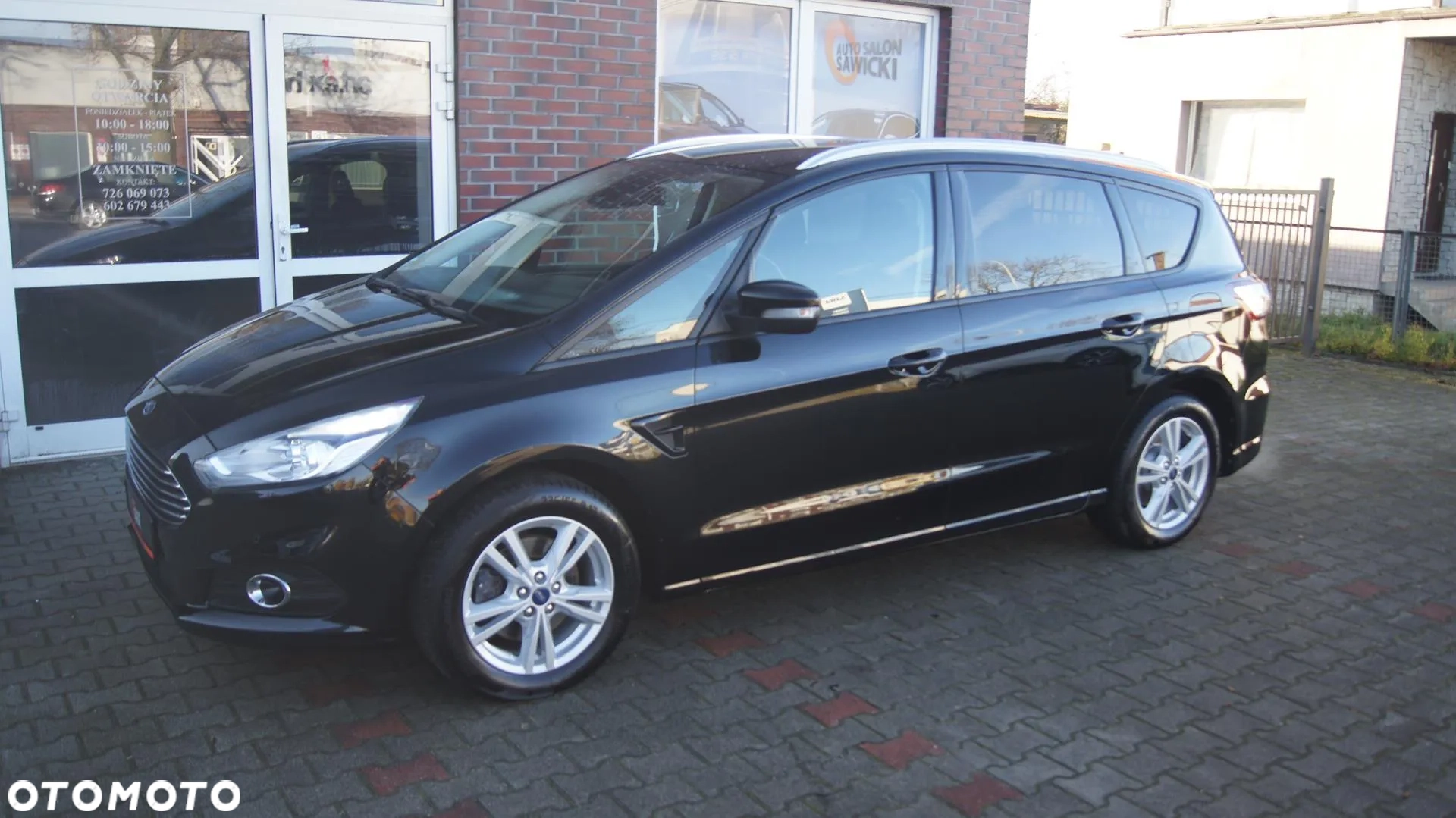 Ford S-Max 1.5 EcoBoost Titanium 2019 rok - obrazek 17