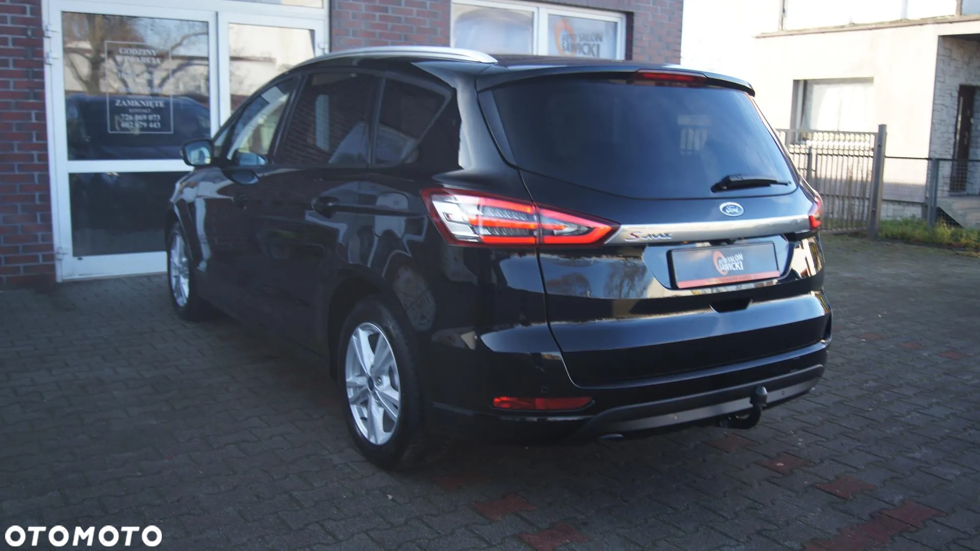 Ford S-Max 1.5 EcoBoost Titanium 2019 rok - obrazek 21