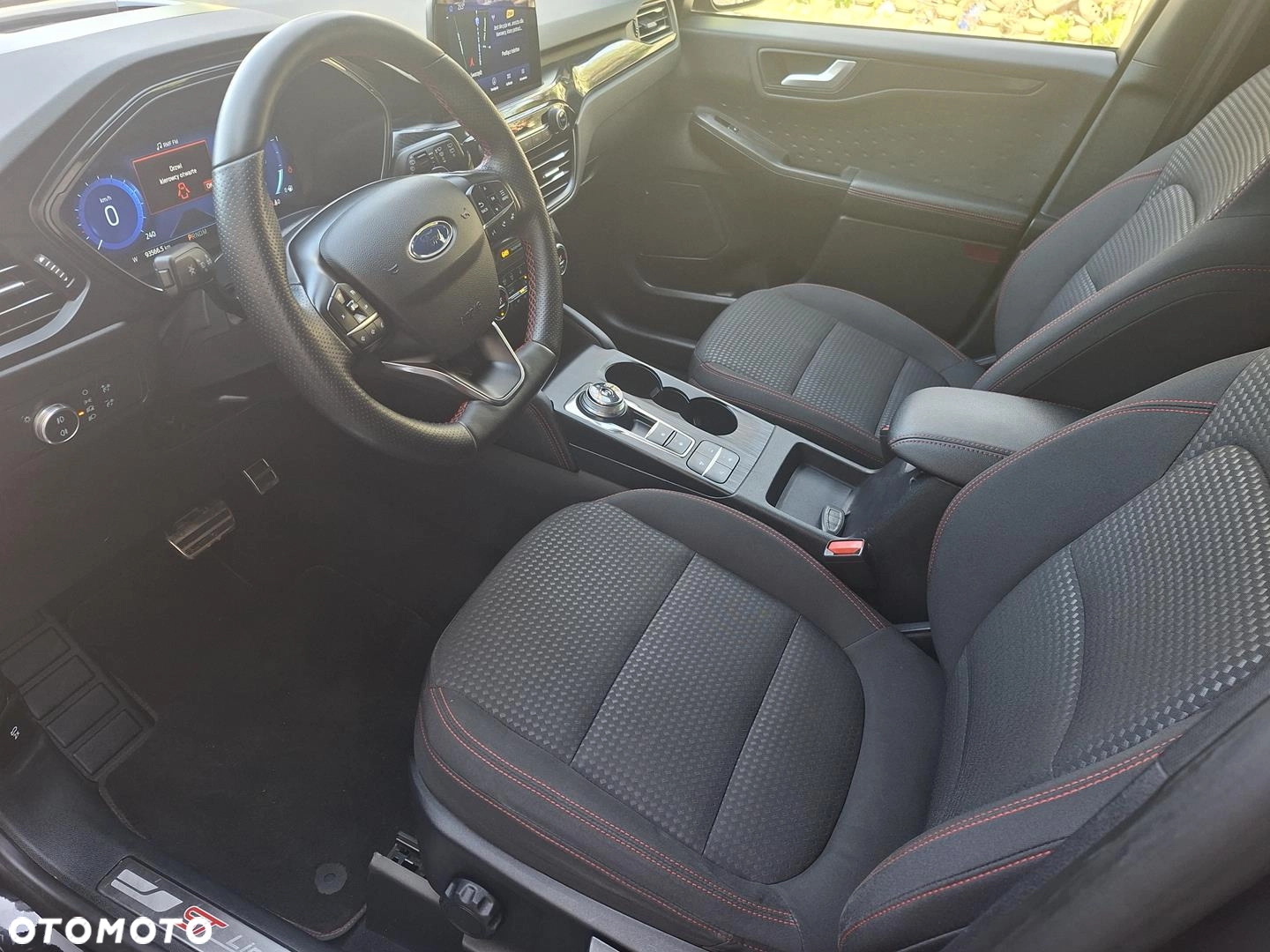 Ford Kuga 2.0 EcoBlue AWD ST-Line - obrazek 21