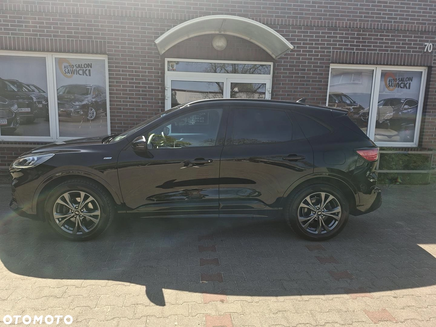 Ford Kuga 2.0 EcoBlue AWD ST-Line - obrazek 17