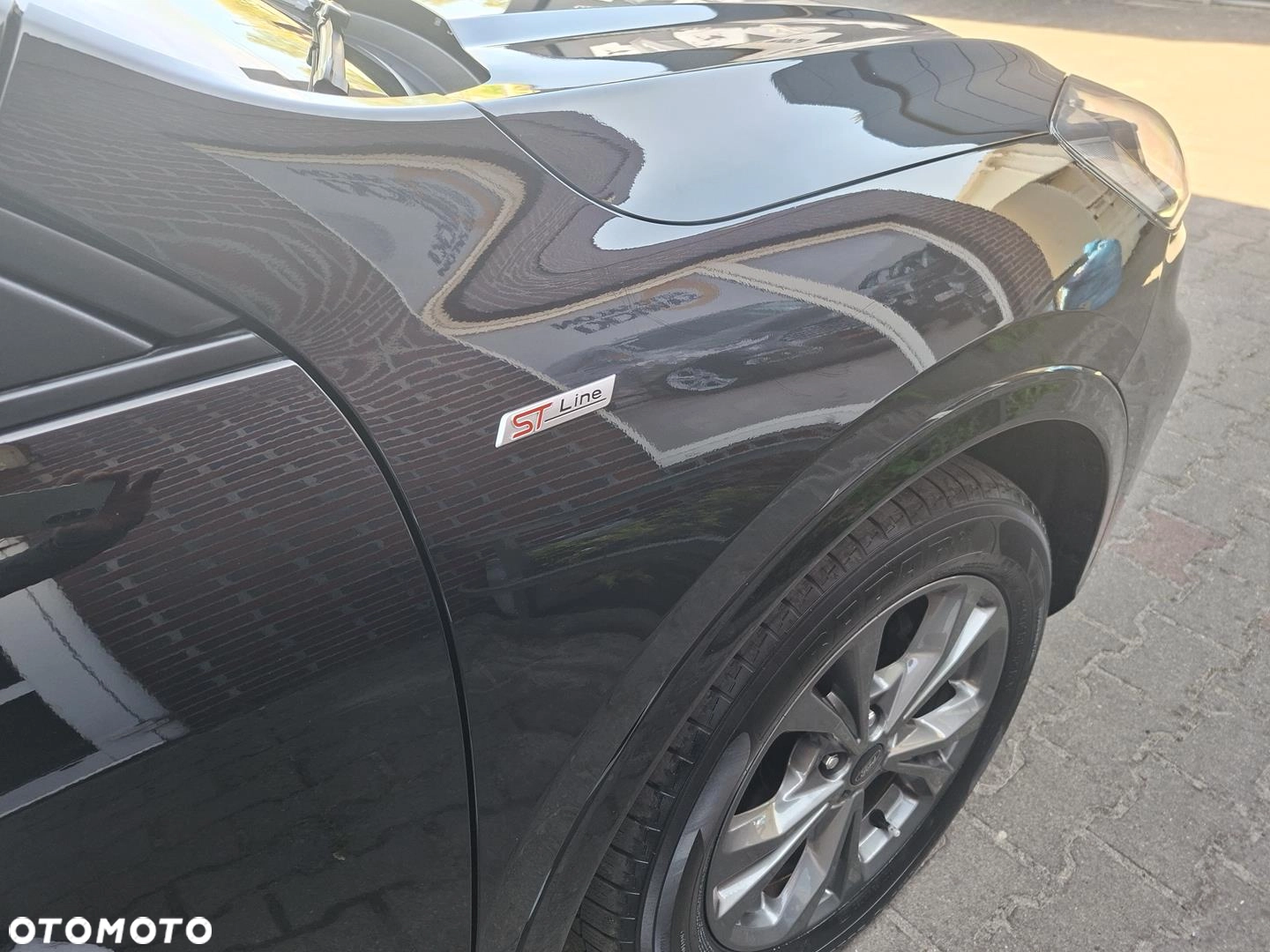 Ford Kuga 2.0 EcoBlue AWD ST-Line - obrazek 20