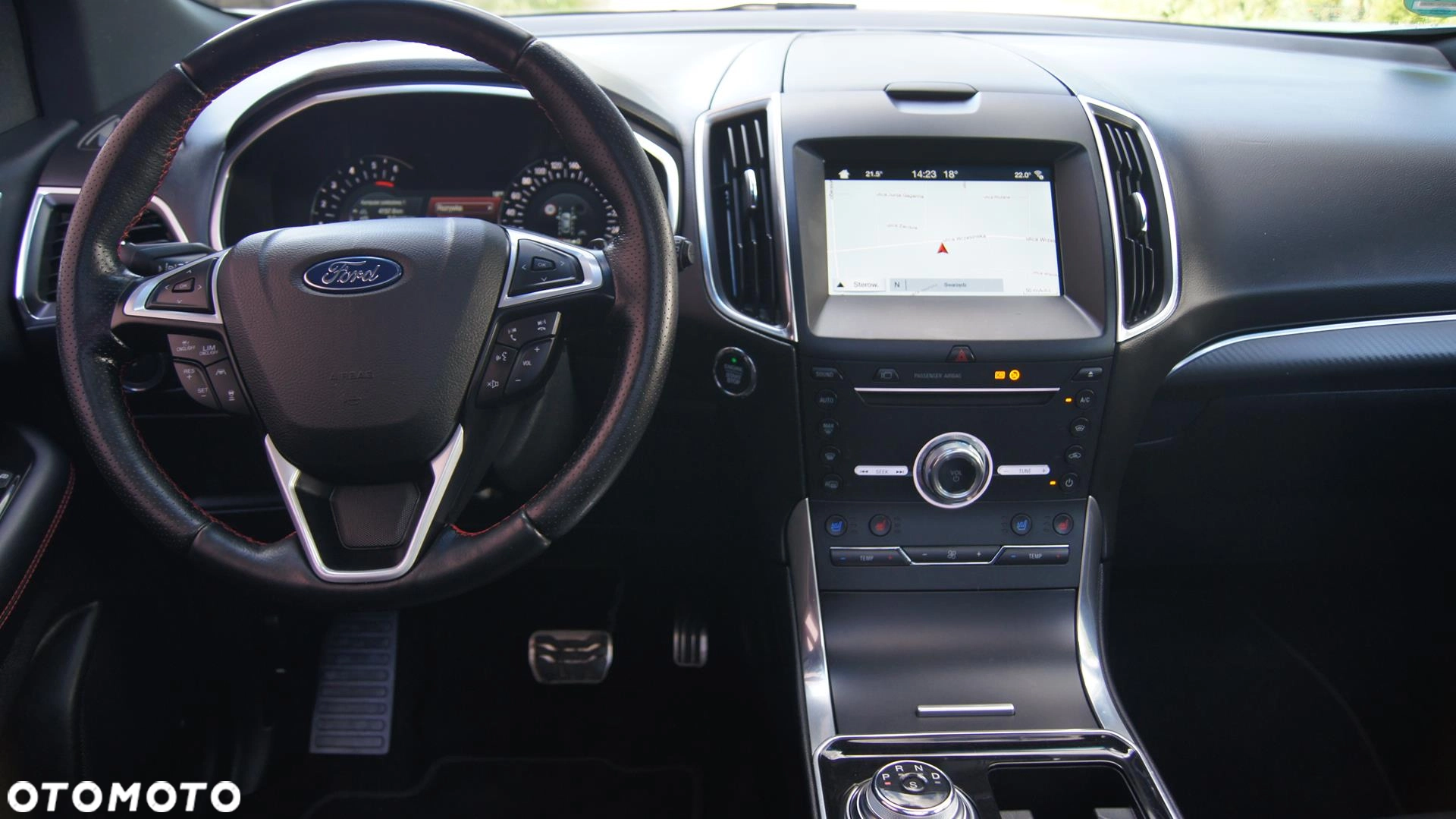 Ford Edge 2.0 EcoBlue Twin-Turbo 4WD ST-Line - obrazek 34