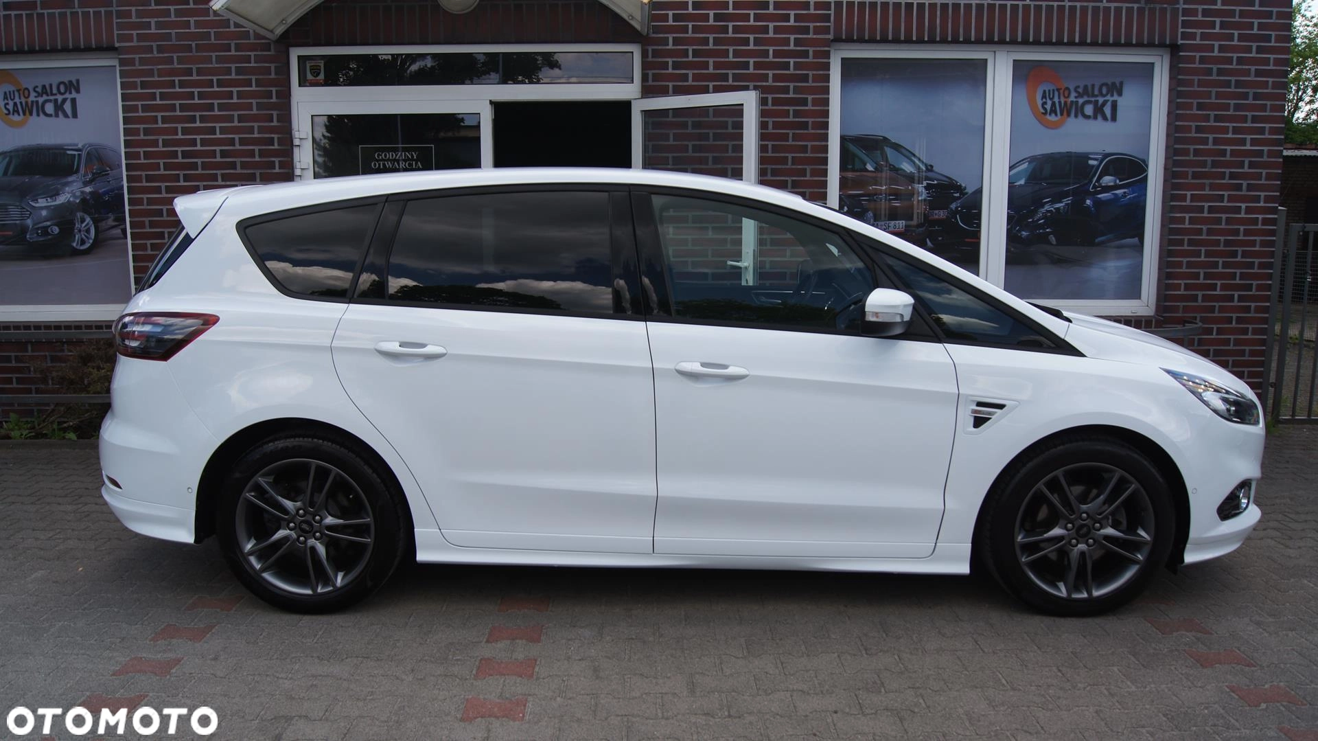 Ford S-Max 2.0 TDCi Bi-Turbo ST-Line PowerShift - obrazek 15